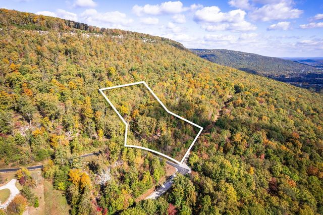 8037 Rocky Ledge Drive, Hixson, TN 37343