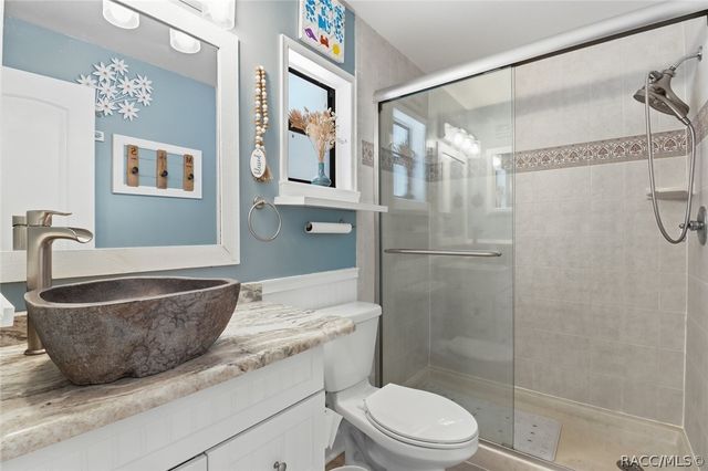 5921 W Desert Court, Beverly Hills, FL 34465