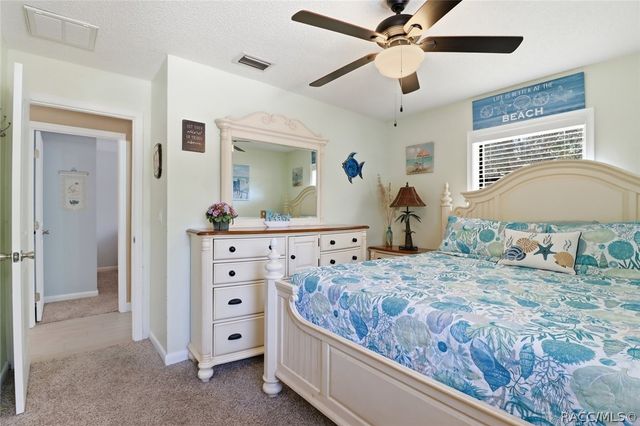 5921 W Desert Court, Beverly Hills, FL 34465