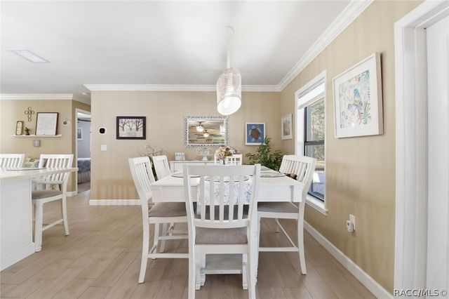 5921 W Desert Court, Beverly Hills, FL 34465