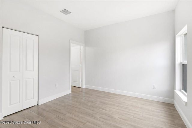 1635 19th Avenue SW, Vero Beach, FL 32962