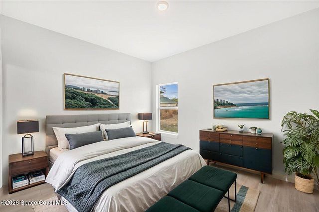 1635 19th Avenue SW, Vero Beach, FL 32962