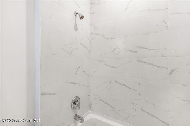 1635 19th Avenue SW, Vero Beach, FL 32962