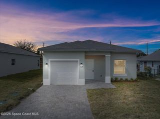 1635 19th Avenue SW, Vero Beach, FL 32962