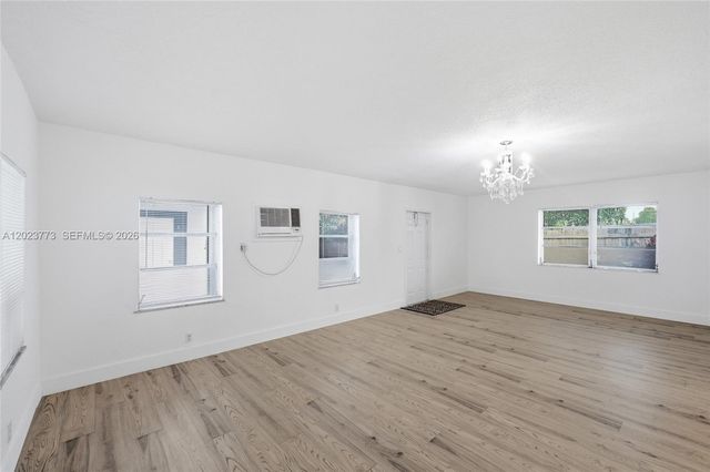 2780 NW 25, Fort Lauderdale, FL 33311