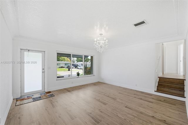 2780 NW 25, Fort Lauderdale, FL 33311