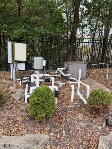 19130 Beach Cliff Boulevard, Rocky River, OH 44116