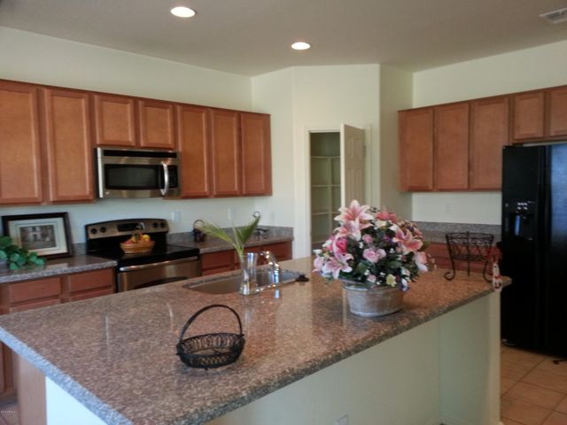 1932 E RAVENSWOOD Drive, Gilbert, AZ 85298