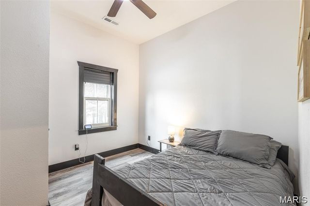 1300 River Valley Road, Doniphan, MO 63935