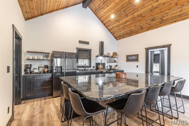 1300 River Valley Road, Doniphan, MO 63935