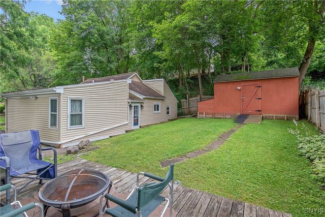 217 Melrose Avenue, Camillus, NY 13219