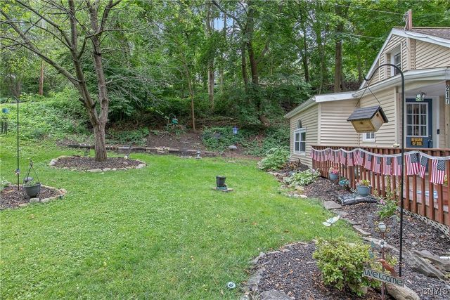 217 Melrose Avenue, Camillus, NY 13219