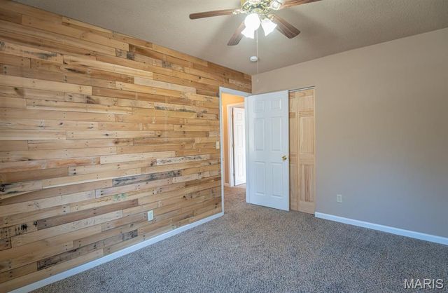 1707 E 9th Street, Washington, MO 63090