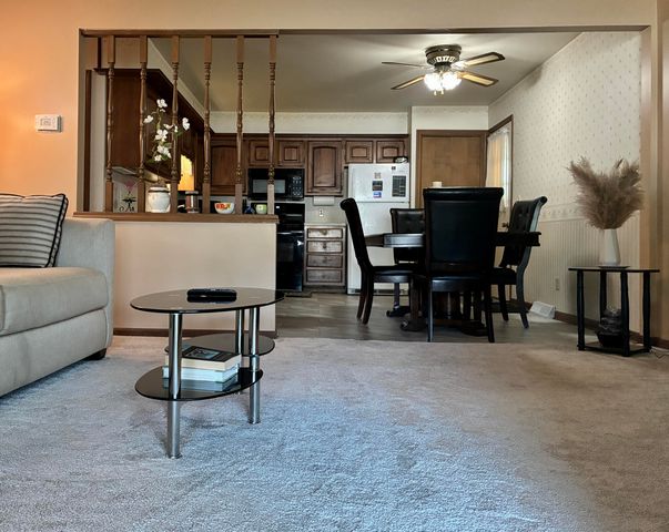 896 Andover Court Se, City Of Kentwood, MI 49508