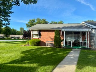 896 Andover Court Se, City Of Kentwood, MI 49508