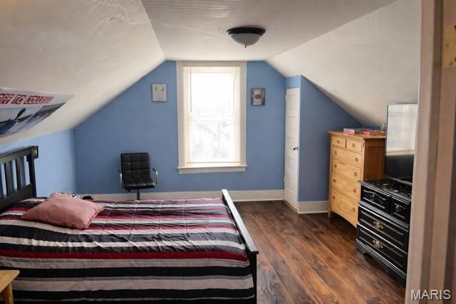 4605 Ray Avenue, St Louis, MO 63116