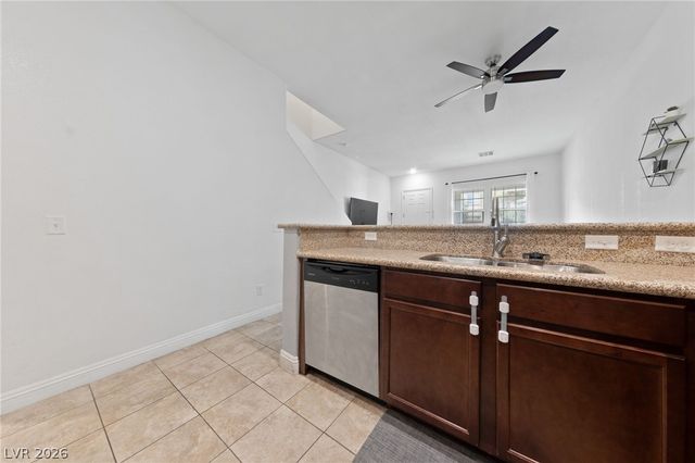 7544 Nicklin Street, Las Vegas, NV 89143