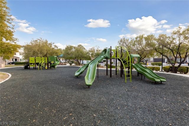 7544 Nicklin Street, Las Vegas, NV 89143