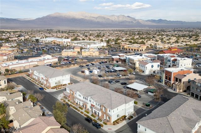 7544 Nicklin Street, Las Vegas, NV 89143