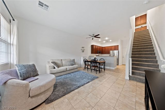 7544 Nicklin Street, Las Vegas, NV 89143