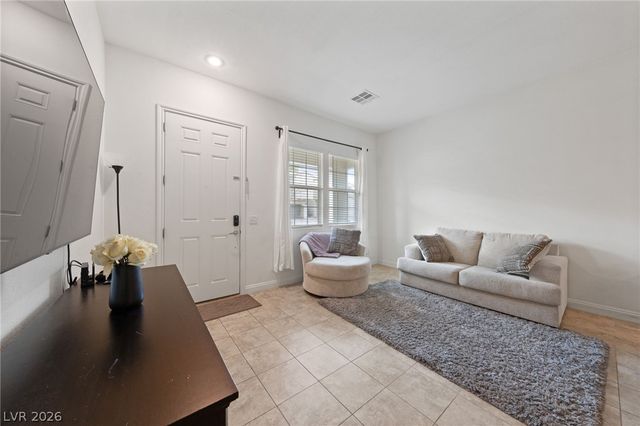7544 Nicklin Street, Las Vegas, NV 89143