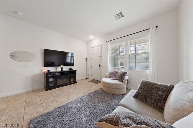 7544 Nicklin Street, Las Vegas, NV 89143