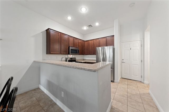 7544 Nicklin Street, Las Vegas, NV 89143