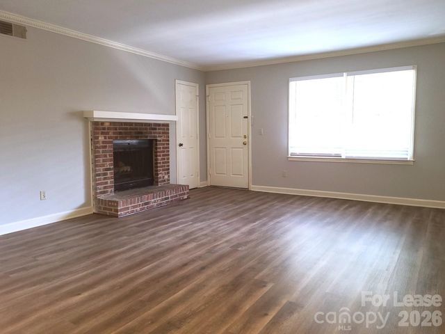 2141 Selwyn Avenue 206, Charlotte, NC 28207