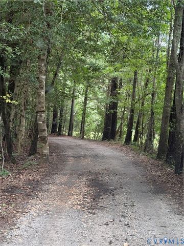 8207 Sebera Rd, Prince George, VA 23875