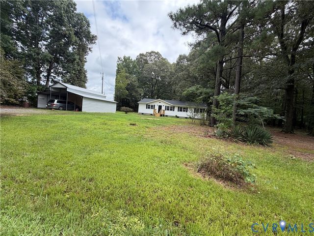 8207 Sebera Rd, Prince George, VA 23875