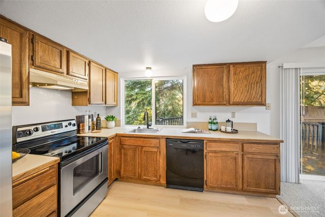 3001 Smithers Court S, Renton, WA 98055