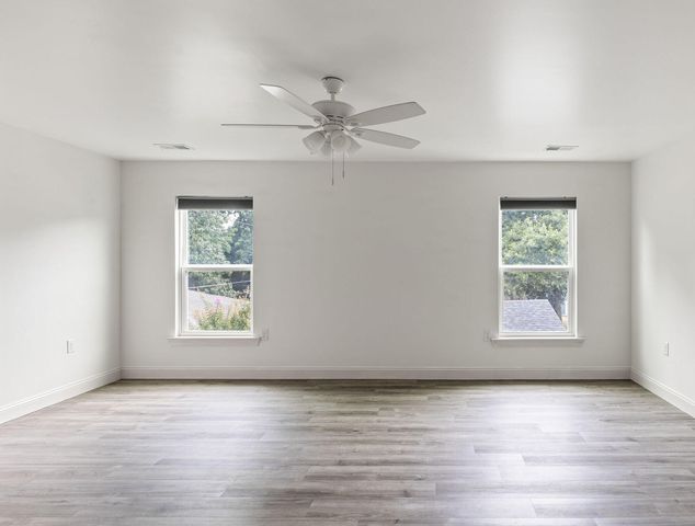 1723 W Avalon Circle, Charleston, SC 29407