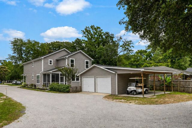1723 W Avalon Circle, Charleston, SC 29407