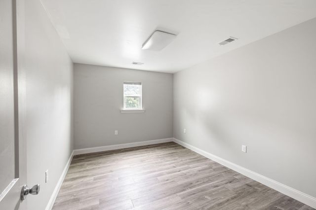 1723 W Avalon Circle, Charleston, SC 29407