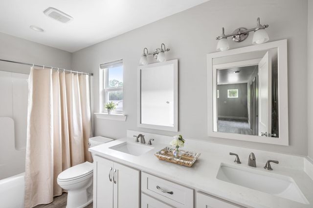 1723 W Avalon Circle, Charleston, SC 29407