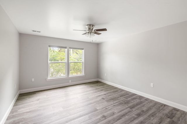 1723 W Avalon Circle, Charleston, SC 29407