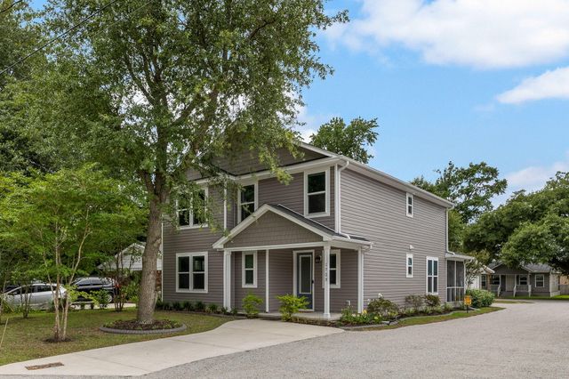1723 W Avalon Circle, Charleston, SC 29407