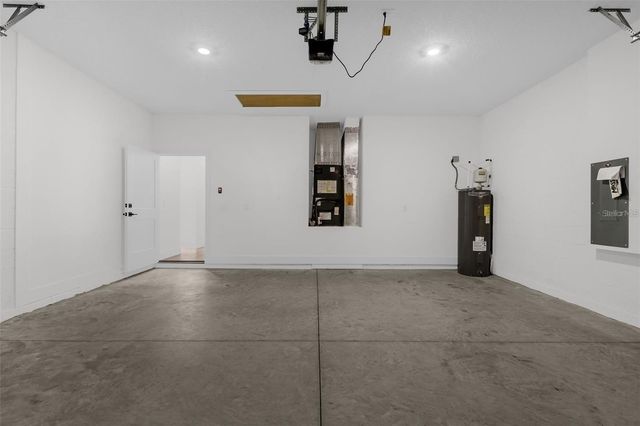 6476 N SANDBORN LOOP, Dunnellon, FL 34433