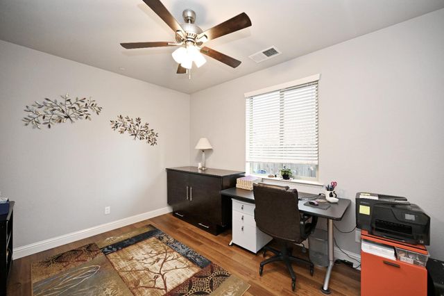 11333 N Cherry Sage Avenue, Fresno, CA 93730