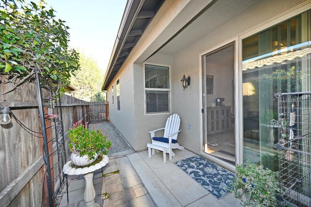 11333 N Cherry Sage Avenue, Fresno, CA 93730