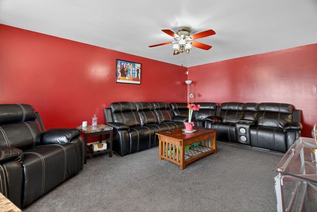 15400 Ingleside Avenue, Dolton, IL 60419