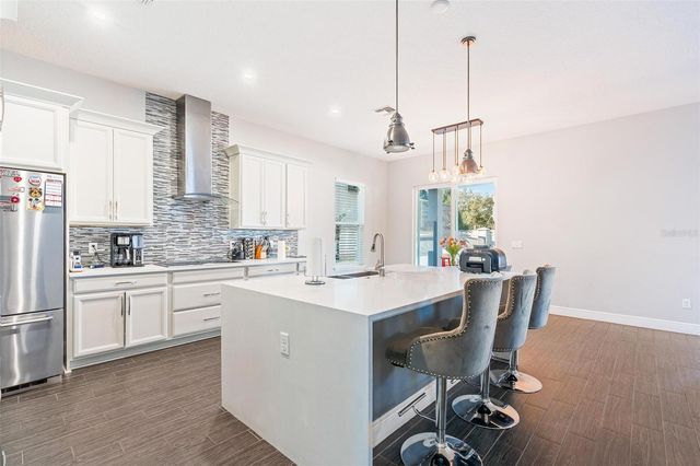 8324 LUDINGTON CIRCLE, Orlando, FL 32836