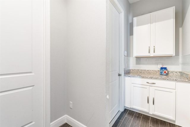 8324 LUDINGTON CIRCLE, Orlando, FL 32836