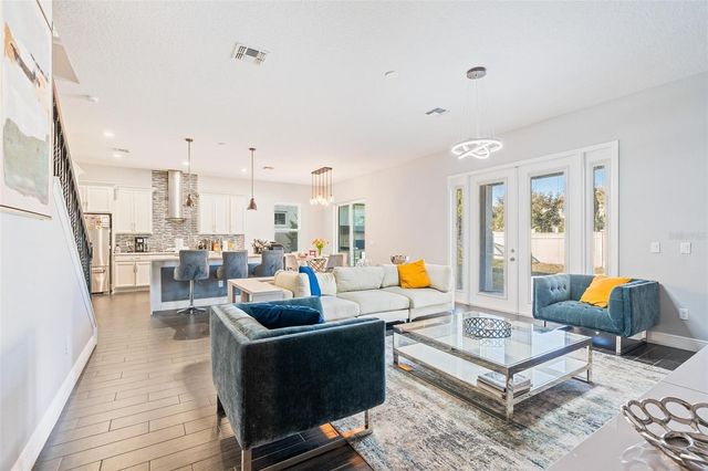 8324 LUDINGTON CIRCLE, Orlando, FL 32836