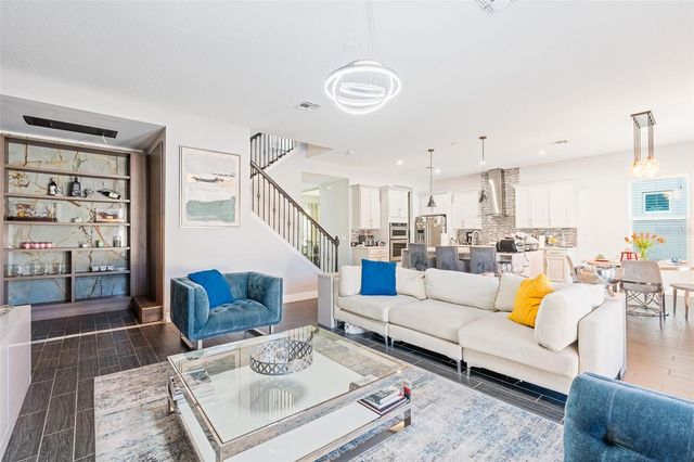 8324 LUDINGTON CIRCLE, Orlando, FL 32836