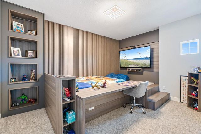 8324 LUDINGTON CIRCLE, Orlando, FL 32836