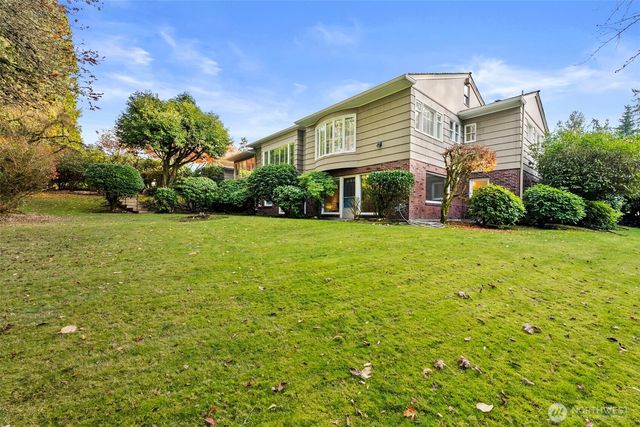 1 Forest Glen Lane SW, Lakewood, WA 98498