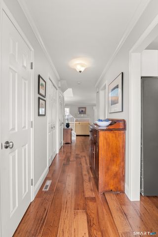 121 Fawn Ridge Lane 121, Norwalk, CT 06851