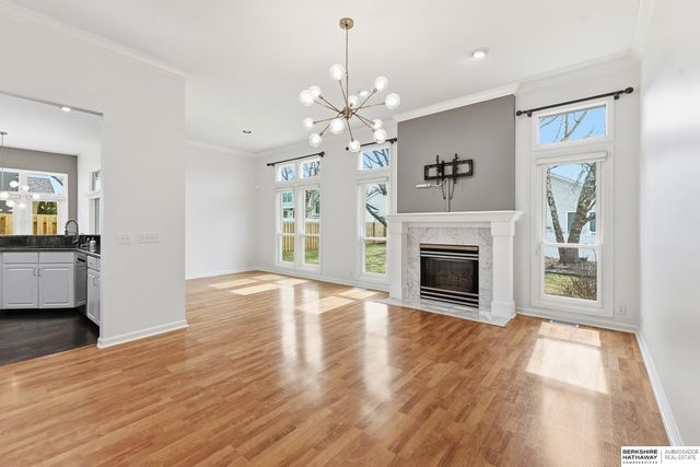 17265 Pine Street, Omaha, NE 68130