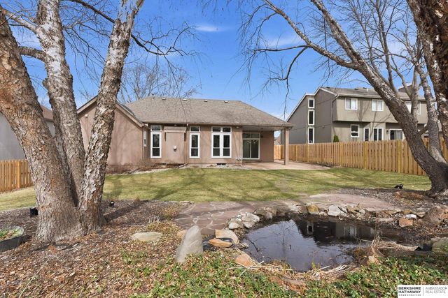 17265 Pine Street, Omaha, NE 68130